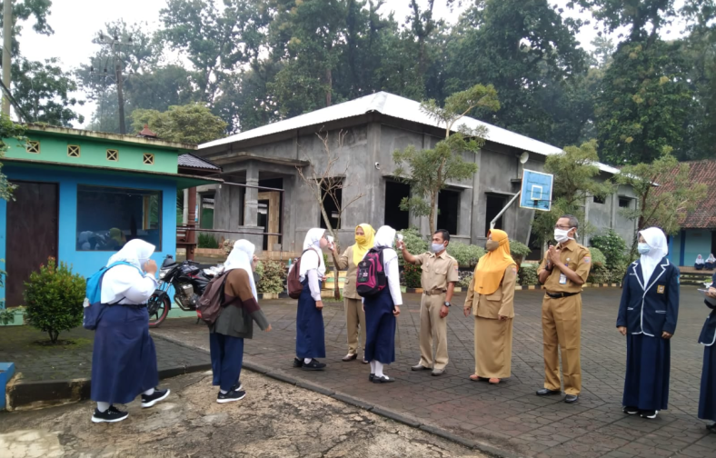 Kiat Sukses SMP Negeri 1 Subah dalam Mengintegrasikan Inovasi Pembelajaran dengan Nilai-Nilai Keagamaan